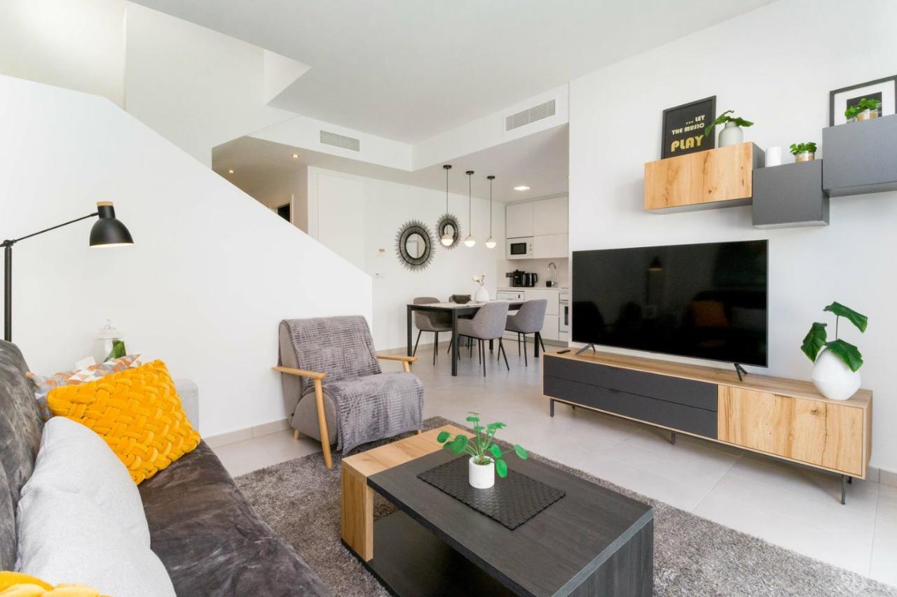 High Tech Villa Navia Spanien Orihuela Buitenkant foto